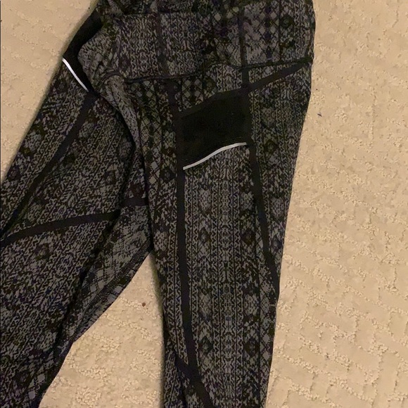 Capris - Picture 2 of 4